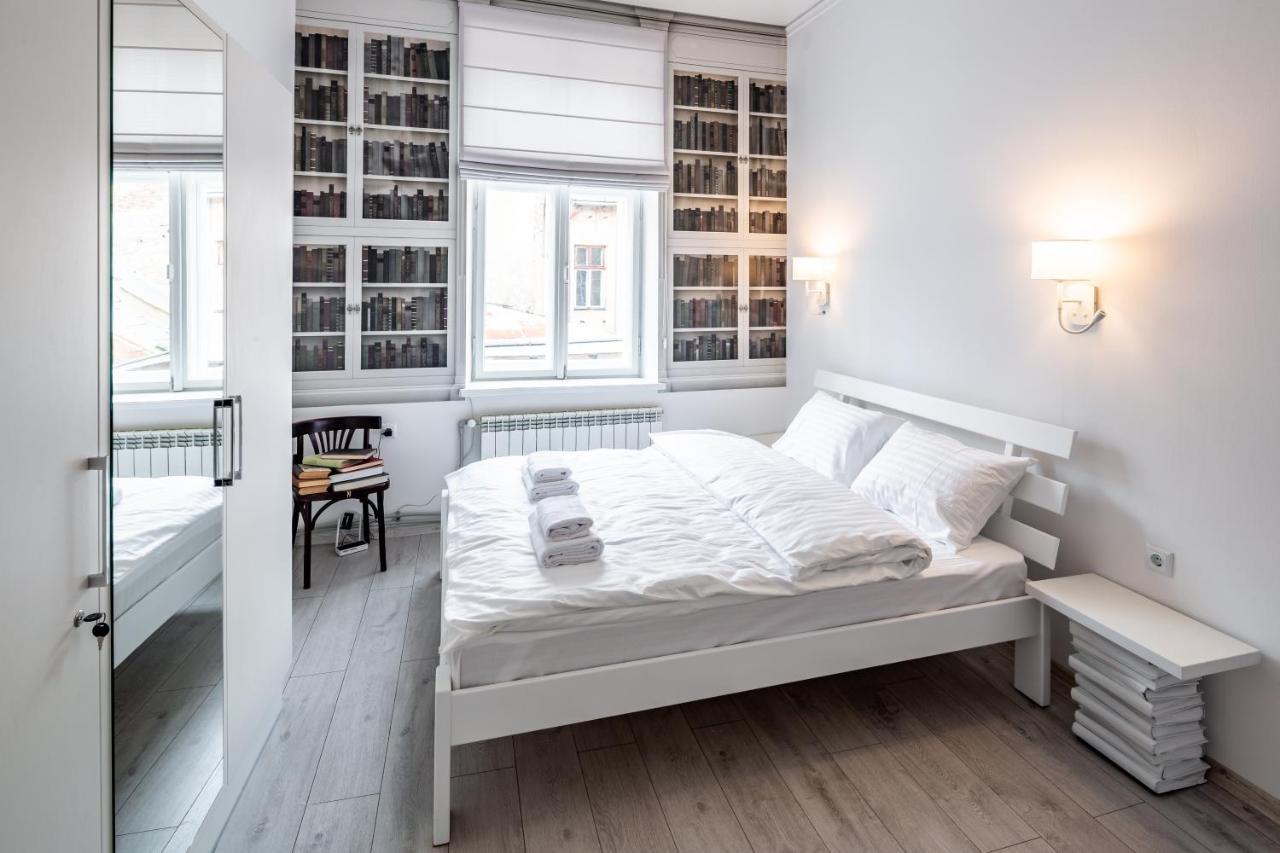 Bookinist Apartment Lviv Exterior photo