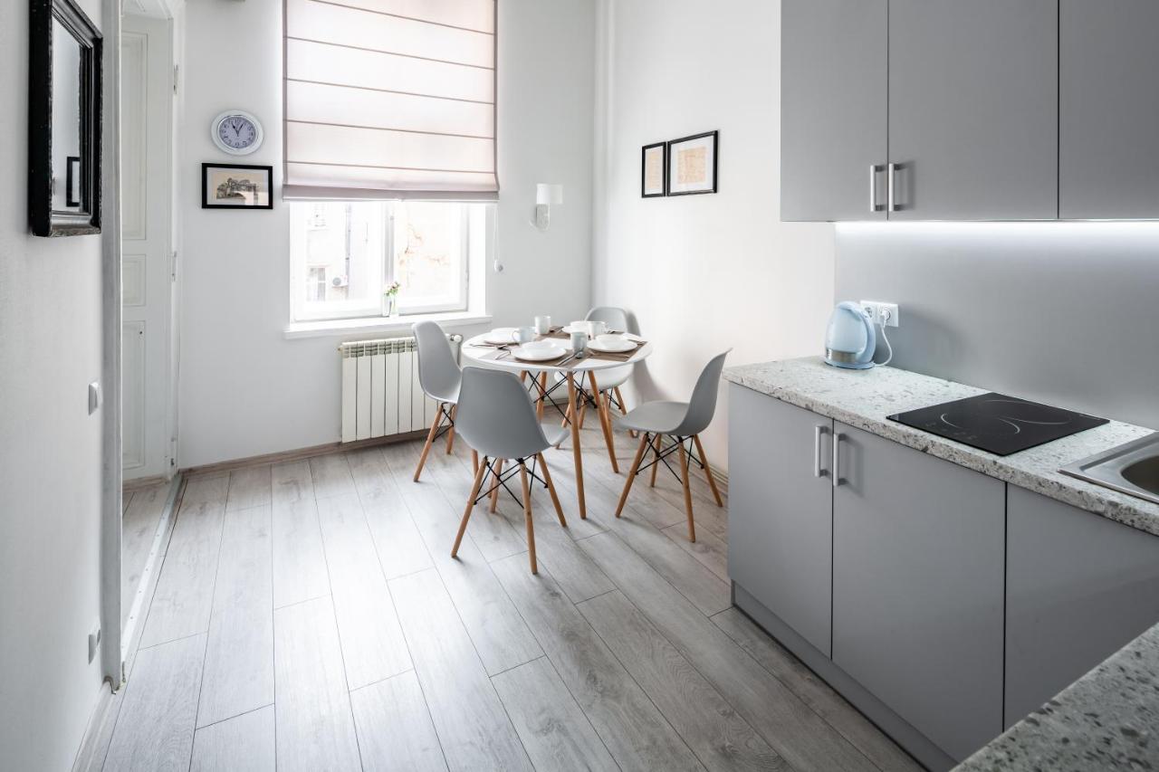 Bookinist Apartment Lviv Exterior photo